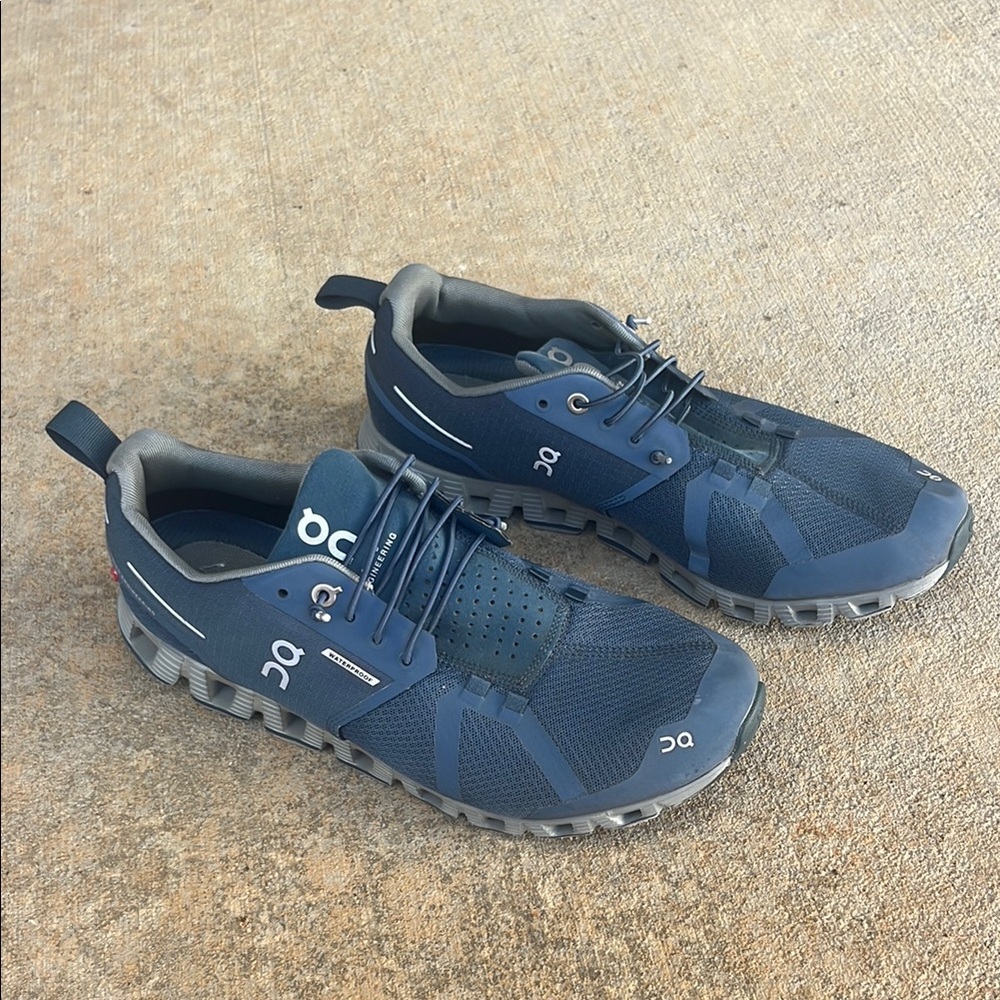 On Running Blue Athletic Shoes with Breathable Mesh